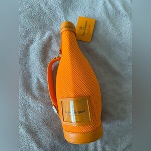 Veuve Clicquot Champagne Ice Jacket Bottle Cover Koozie BRAND NEW WITH TAGS